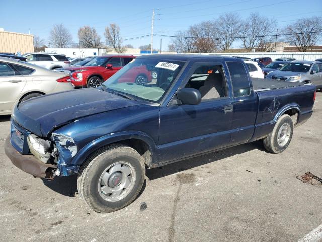 GMC SONOMA 2001 with VIN 1GTCS19WX18216333 - Photo from auction