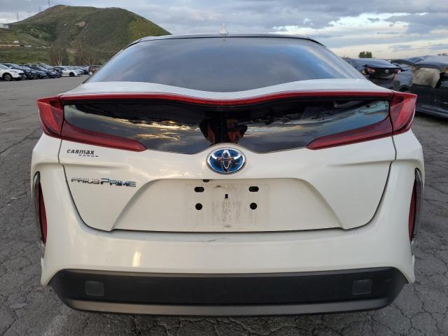 Photo 6 from auction – 2018 TOYOTA PRIUS PRIM with VIN JTDKARFP0J3102431