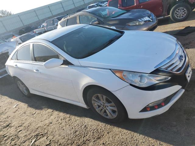 Photo 4 from auction – 2014 HYUNDAI SONATA GLS with VIN 5NPEB4AC4EH838185