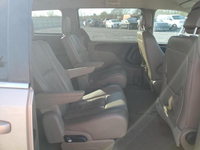 Photo 11 from auction – 2012 CHRYSLER TOWN & COU with VIN 2C4RC1BG3CR270347