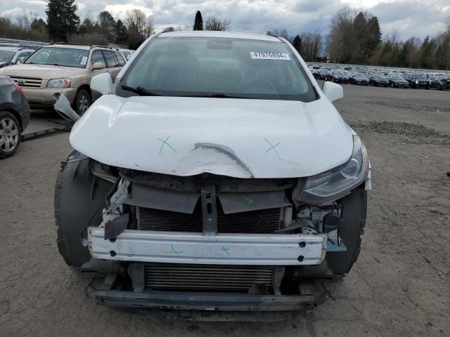 Photo 5 from auction – 2017 CHEVROLET TRAX 1LT with VIN 3GNCJLSB1HL222546