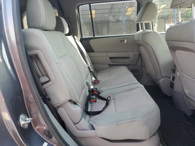 Фото 10 с аукциона – 2015 HONDA PILOT SE с VIN 5FNYF4H37FB076414