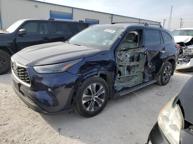 TOYOTA HIGHLANDER 2022 with VIN 5TDGARAH8NS515272 - Photo from auction