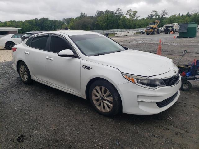Photo 4 from auction – 2016 KIA OPTIMA LX with VIN 5XXGT4L32GG016583