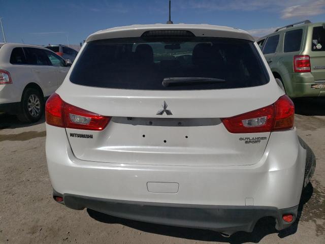 Photo 6 from auction – 2015 MITSUBISHI OUTLANDER with VIN 4A4AP4AU3FE044698