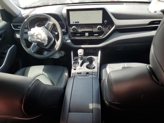 Photo 8 from auction – 2023 TOYOTA HIGHLANDER with VIN 5TDKDRAH4PS519999
