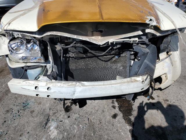 Photo 11 from auction – 2005 CHRYSLER 300 TOURIN with VIN 2C3JA53G35H630836