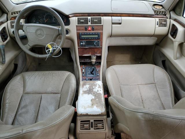 Photo 8 from auction – 1998 MERCEDES-BENZ E 320 with VIN WDBJF65FXWA628295