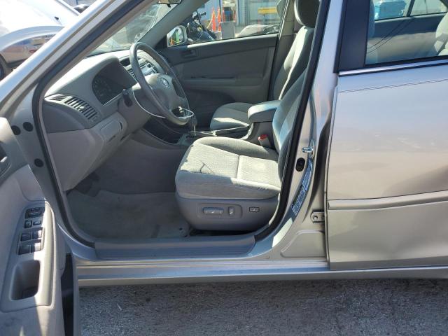 Photo 7 from auction – 2004 TOYOTA CAMRY LE with VIN 4T1BF32KX4U066637