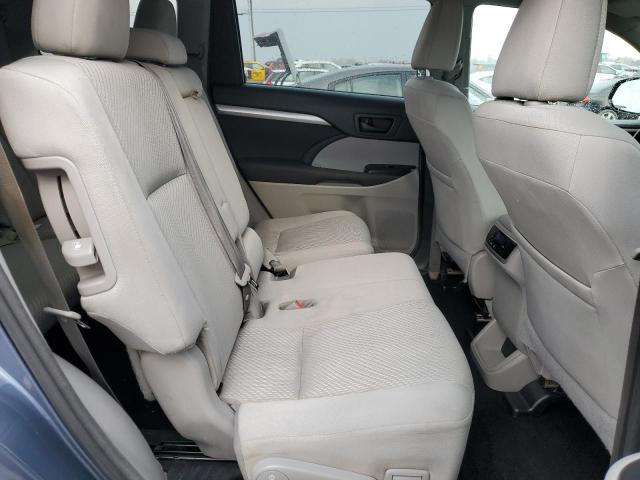 Photo 11 from auction – 2018 TOYOTA HIGHLANDER with VIN 5TDZZRFH7JS249036