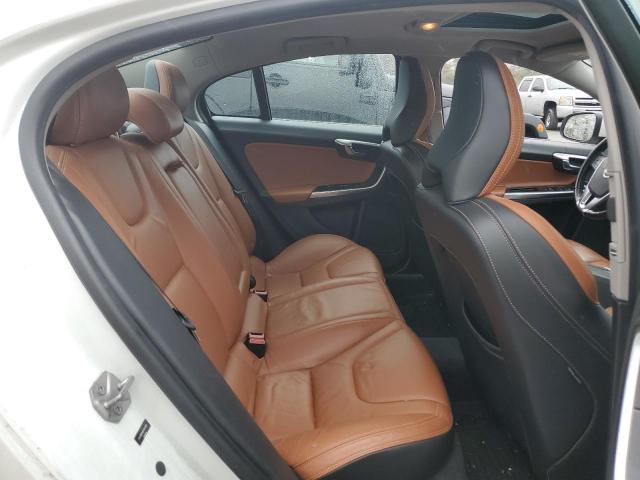 Photo 10 from auction – 2015 VOLVO S60 PLATIN with VIN YV149MFM2F1334150