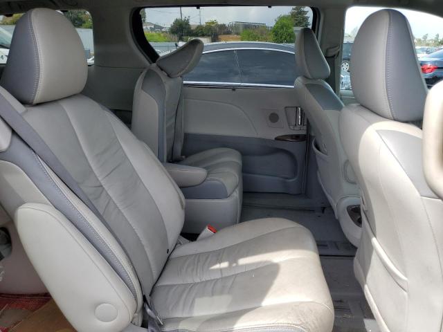 Photo 10 from auction – 2011 TOYOTA SIENNA XLE with VIN 5TDYK3DC5BS039802