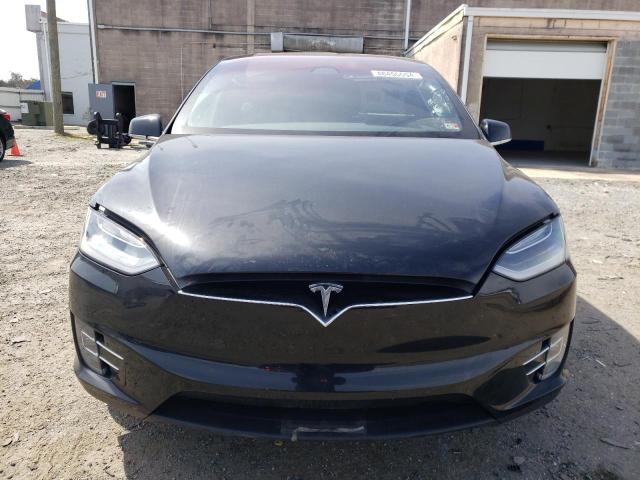 Photo 5 from auction – 2018 TESLA MODEL X with VIN 5YJXCDE28JF105301