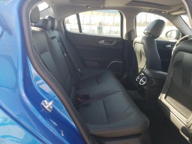 Photo 10 from auction – 2018 ALFA ROMEO GIULIA Q4 with VIN ZARFAEDN7J7595986