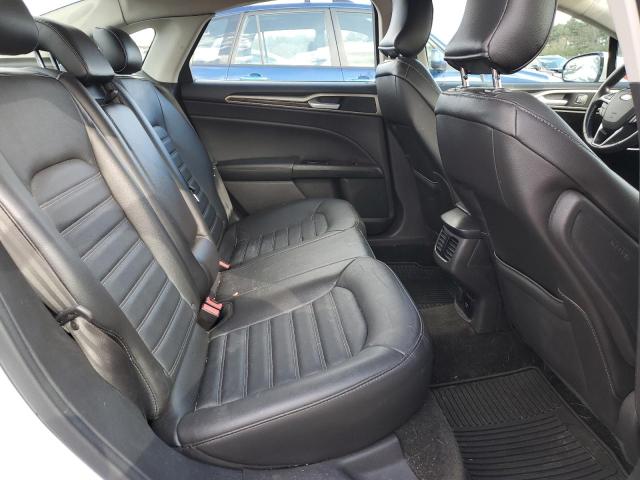 Photo 10 from auction – 2016 FORD FUSION SE with VIN 3FA6P0PU1GR322516
