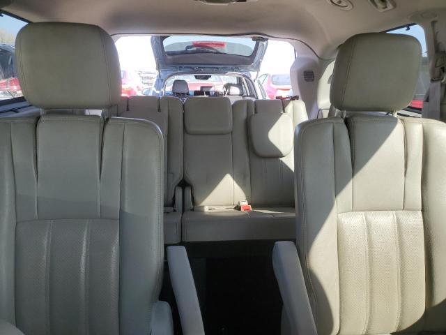 Photo 10 from auction – 2012 CHRYSLER TOWN AND C with VIN 2C4RC1CG1CR307734