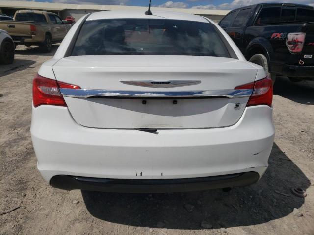 Photo 6 from auction – 2014 CHRYSLER 200 TOURIN with VIN 1C3CCBBB5EN158508