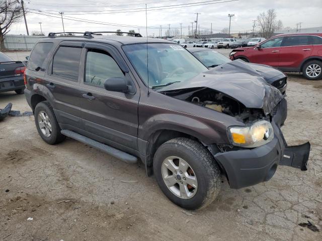 Photo 4 from auction – 2006 FORD ESCAPE XLT with VIN 1FMCU93136KD17192