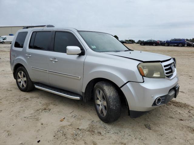 Photo 4 from auction – 2015 HONDA PILOT TOUR with VIN 5FNYF3H92FB019309