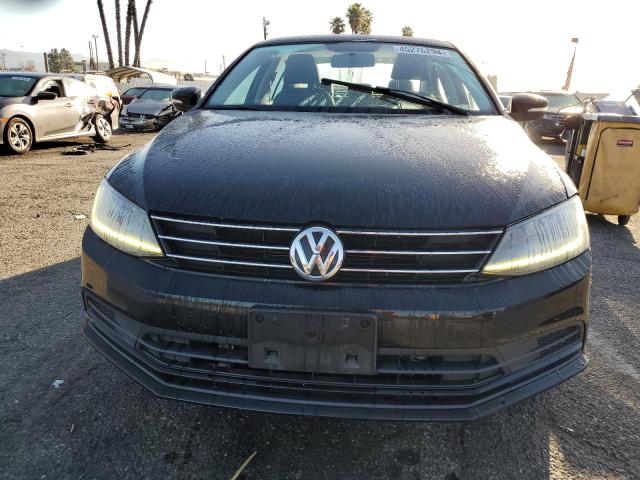 Photo 5 from auction – 2017 VOLKSWAGEN JETTA SE with VIN 3VWDB7AJ9HM208024