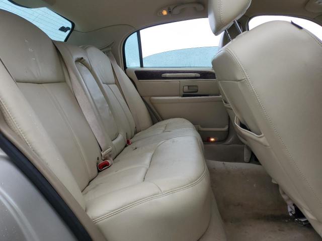 Photo 10 from auction – 2009 LINCOLN TOWN CAR S with VIN 2LNHM82VX9X601697