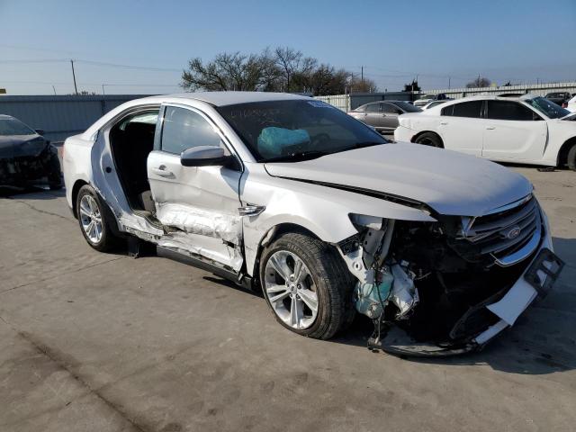 Photo 4 from auction – 2015 FORD TAURUS SEL with VIN 1FAHP2E81FG161990