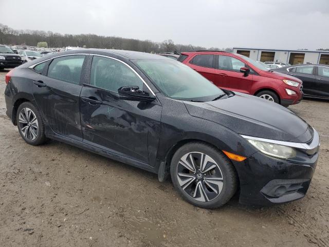 Photo 4 from auction – 2017 HONDA CIVIC EXL with VIN 19XFC1F7XHE005379