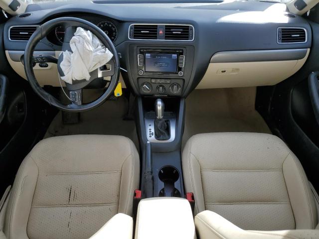 Photo 8 from auction – 2014 VOLKSWAGEN JETTA TDI with VIN 3VWLL7AJ4EM387464