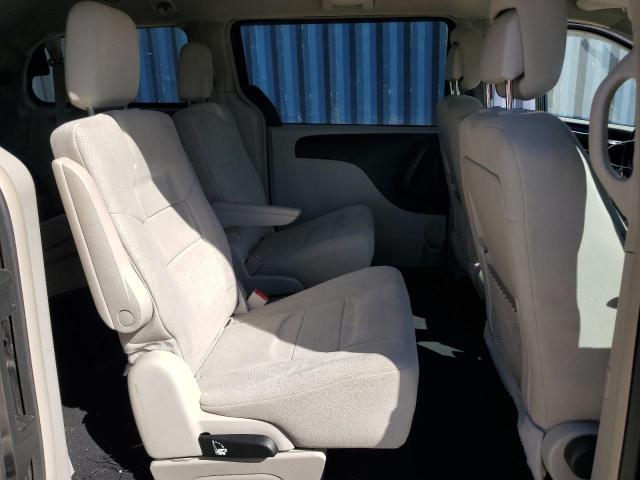 Photo 11 from auction – 2012 CHRYSLER TOWN & COU with VIN 2C4RC1BG1CR209160