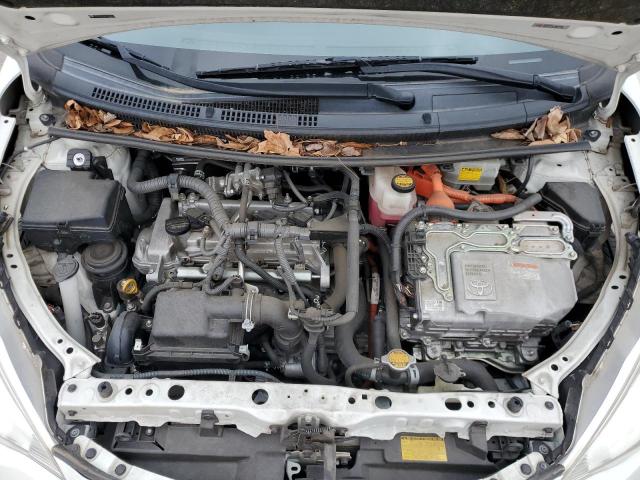Photo 11 from auction – 2013 TOYOTA PRIUS C with VIN JTDKDTB33D1035914