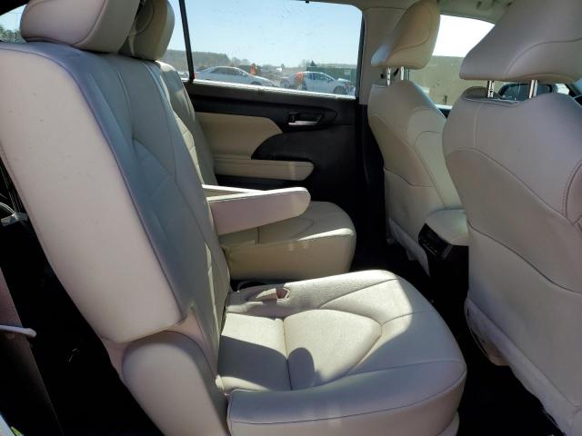 Photo 10 from auction – 2021 TOYOTA HIGHLANDER with VIN 5TDGZRAH6MS034153