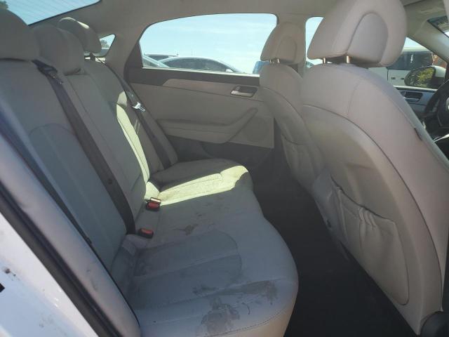 Photo 10 from auction – 2016 HYUNDAI SONATA SE with VIN 5NPE24AF2GH377498