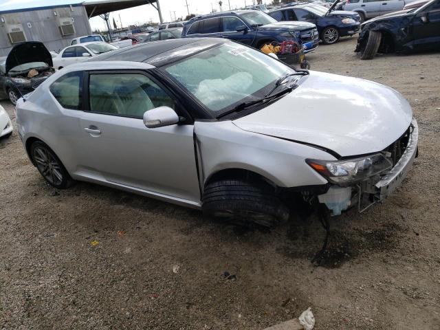 Photo 4 from auction – 2013 TOYOTA SCION TC with VIN JTKJF5C70D3056445