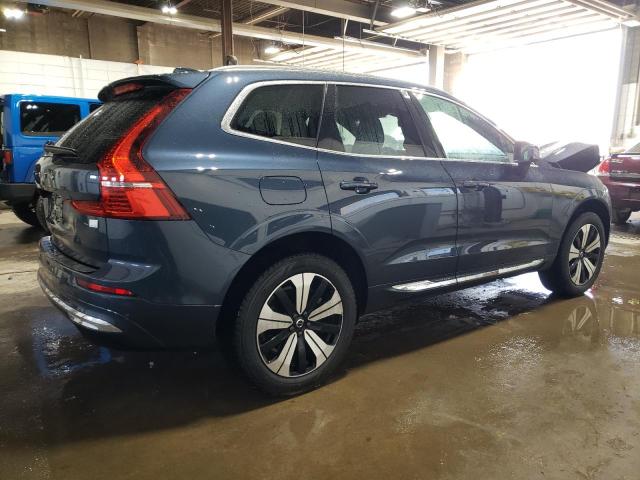 Photo 3 from auction – 2023 VOLVO XC60 CORE with VIN YV4H60DV5P1226897