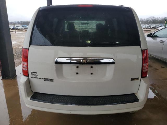 Photo 6 from auction – 2008 CHRYSLER TOWN & COU with VIN 2A8HR44H58R803669