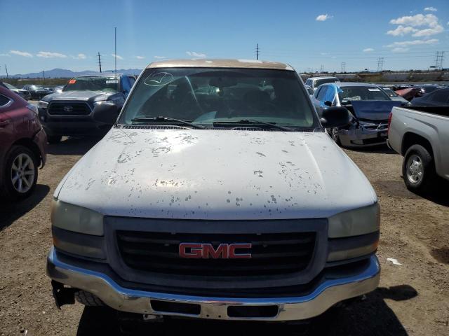 Photo 5 from auction – 2003 GMC NEW SIERRA with VIN 2GTEC19T831380021