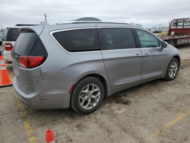 Photo 3 from auction – 2017 CHRYSLER PACIFICA L with VIN 2C4RC1GG6HR620151