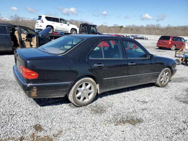 Photo 3 from auction – 1999 MERCEDES-BENZ E 320 with VIN WDBJF65H2XA949802