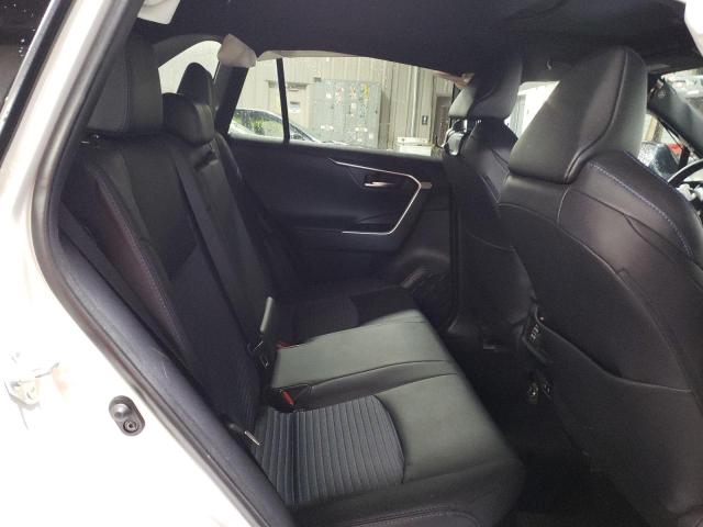 Photo 10 from auction – 2019 TOYOTA RAV4 XSE with VIN 2T3EWRFV0KW034465