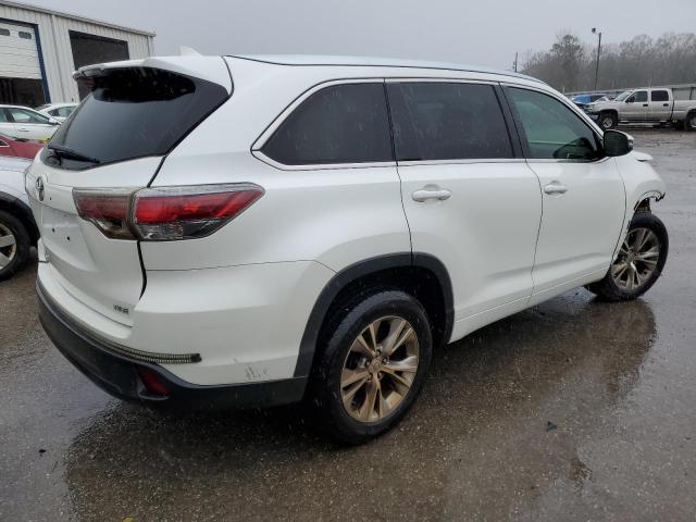 Photo 3 from auction – 2015 TOYOTA HIGHLANDER with VIN 5TDKKRFH6FS072024