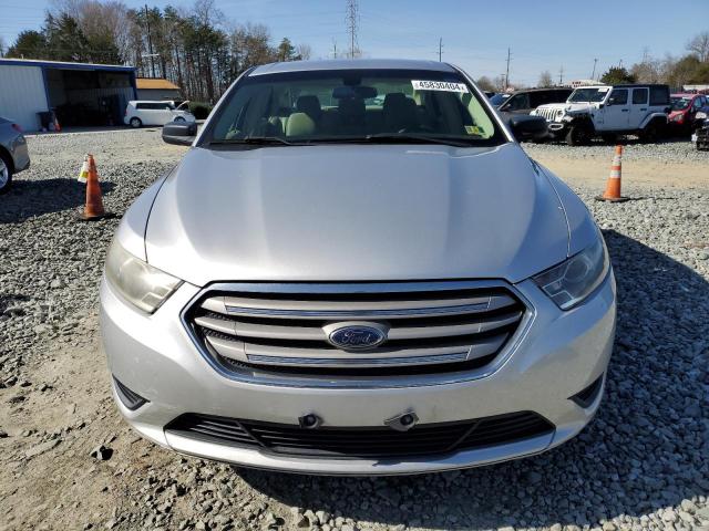 Photo 5 from auction – 2015 FORD TAURUS SE with VIN 1FAHP2D82FG120673