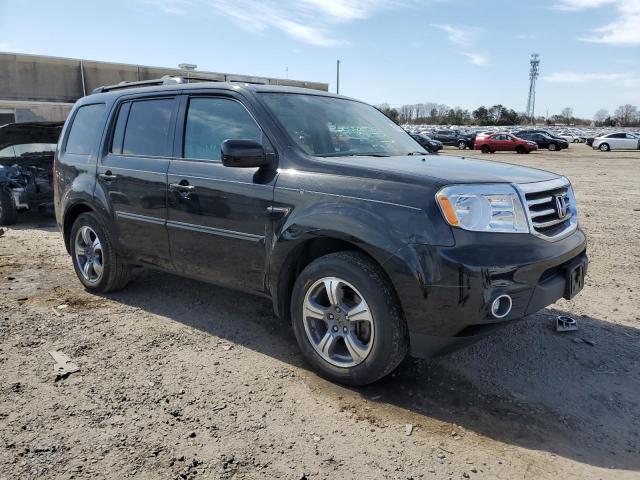 Фото 4 с аукциона – 2015 HONDA PILOT SE с VIN 5FNYF4H37FB078244