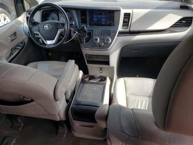 Photo 8 from auction – 2017 TOYOTA SIENNA XLE with VIN 5TDYZ3DC5HS858703