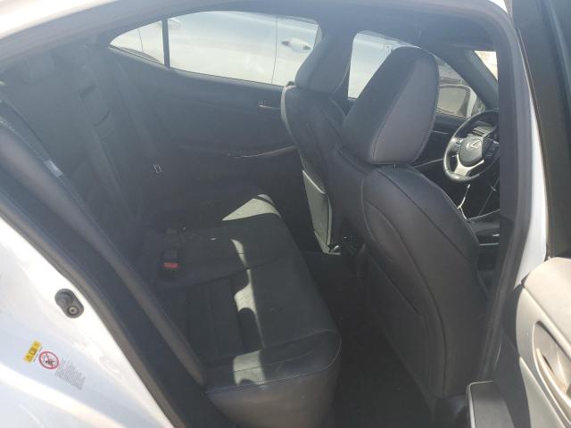 Photo 10 from auction – 2019 LEXUS IS 300 with VIN JTHC81D2XK5035186