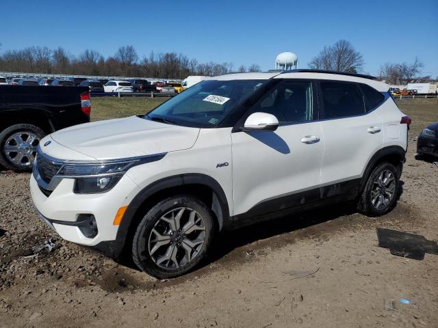 KIA SELTOS EX 2021 with VIN KNDERCAAXM7123323 - Photo from auction