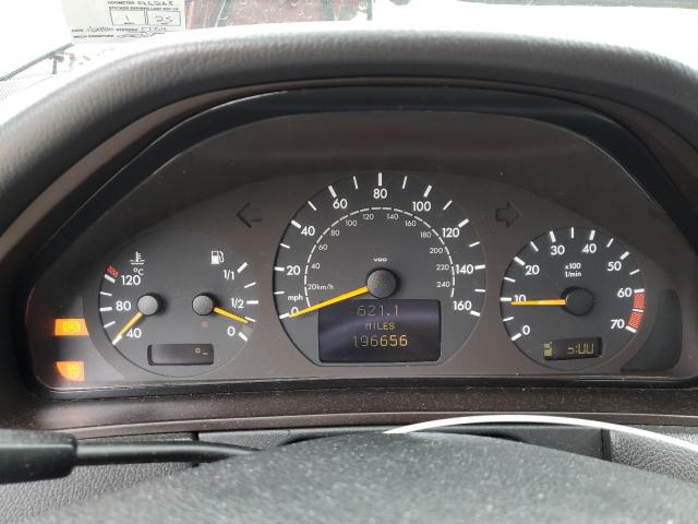 Photo 9 from auction – 2002 MERCEDES-BENZ E 320 4MAT with VIN WDBJF82J02X062000