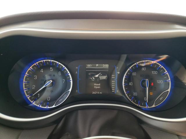 Photo 9 from auction – 2017 CHRYSLER PACIFICA L with VIN 2C4RC1CG6HR770900