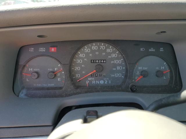 Photo 9 from auction – 2001 MERCURY GRAND MARQ with VIN 2MEFM74W11X637826