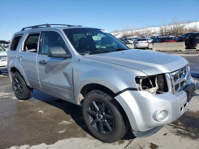 Photo 4 from auction – 2010 FORD ESCAPE XLT with VIN 1FMCU9DGXAKC83909