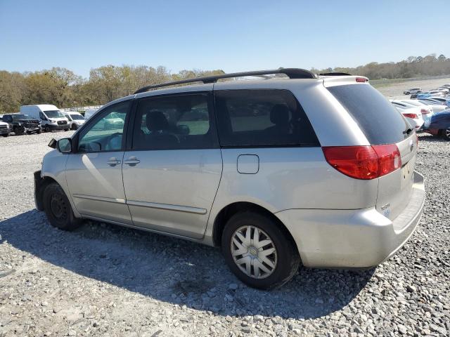 Photo 2 from auction – 2010 TOYOTA SIENNA CE with VIN 5TDKK4CCXAS336463
